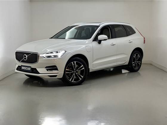 VOLVO XC60 2.0 T8 HYBRID MOMENTUM AWD GEARTRONIC VOLVO XC60 2.0 T8 HYBRID MOMENTUM AWD GEARTRONIC